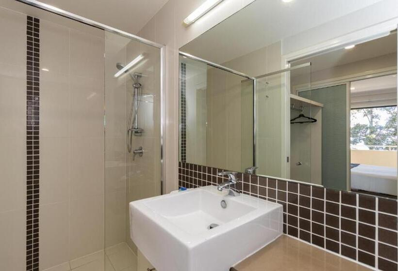 آپارتمان 3 خوابه با چشمانداز دریا, Eden By The Bay