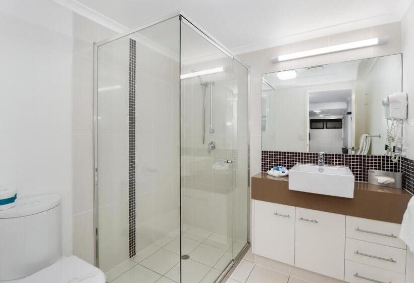 استودیوی استاندارد, Eden By The Bay