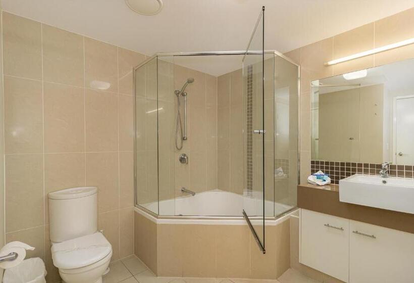 آپارتمان 1 خوابه با چشمانداز استخر, Eden By The Bay