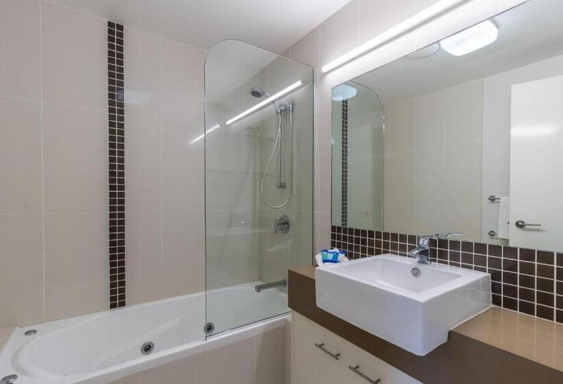 آپارتمان 2 خوابه با چشمانداز دریا, Eden By The Bay