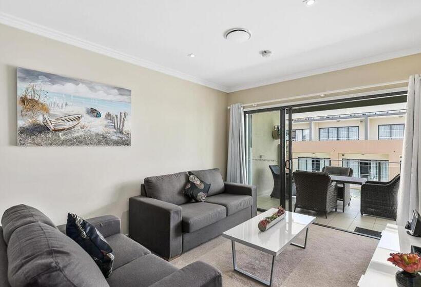 2 Bedroom Apartment Pool View, Eden By The Bay