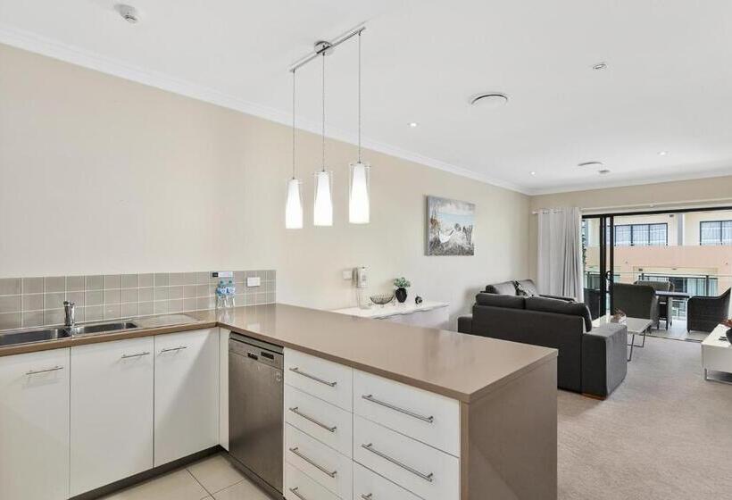 2 Bedroom Apartment Pool View, Eden By The Bay