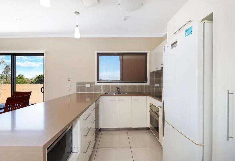 آپارتمان 1 خوابه با چشمانداز استخر, Eden By The Bay