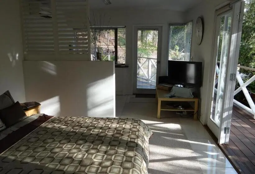 スタンダードルーム, Eumundi Yacht Club B&b