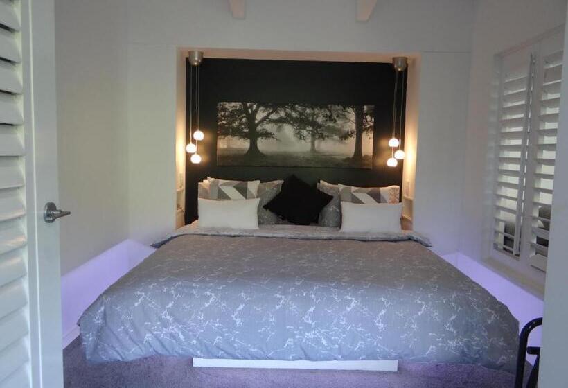 Вилла 1 Спальня Вид на Сад, Eumundi Yacht Club B&b