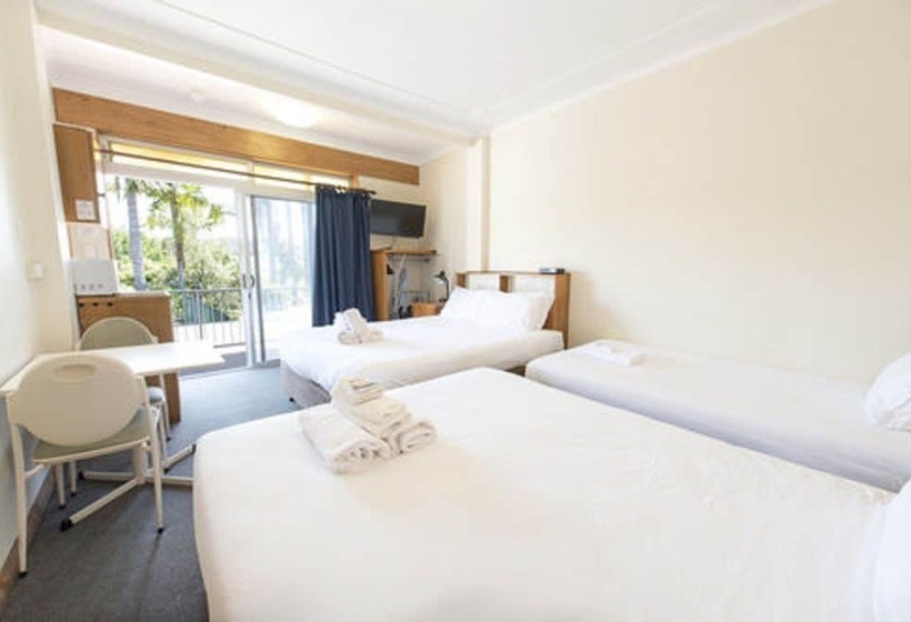 Семейный Номер, Gosford Inn Motel