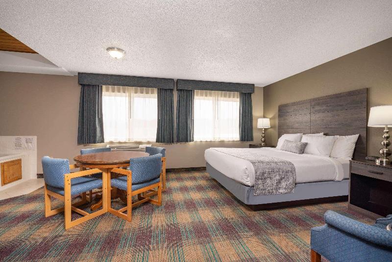 Семейный Номер, Gosford Inn Motel
