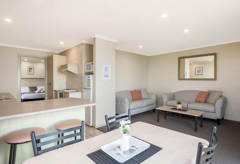 דירת חדר נוף לים, Heritage House Motel & Units