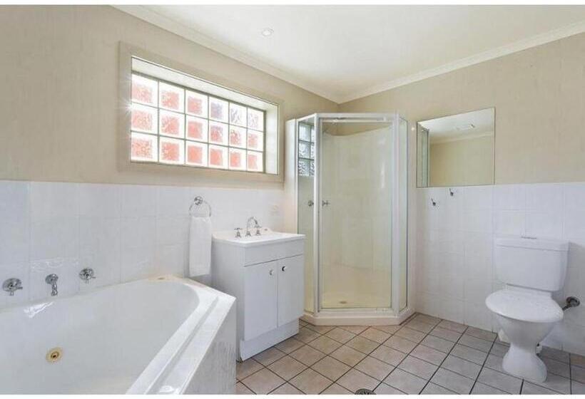 דירת חדר נוף לים, Heritage House Motel & Units