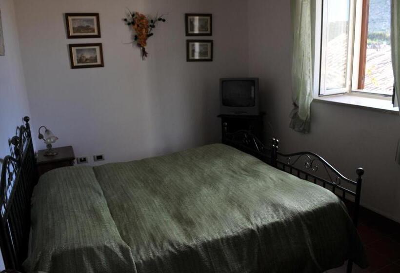 آپارتمان 2 خوابه با تراس, Agriturismo Timpa Del Sole