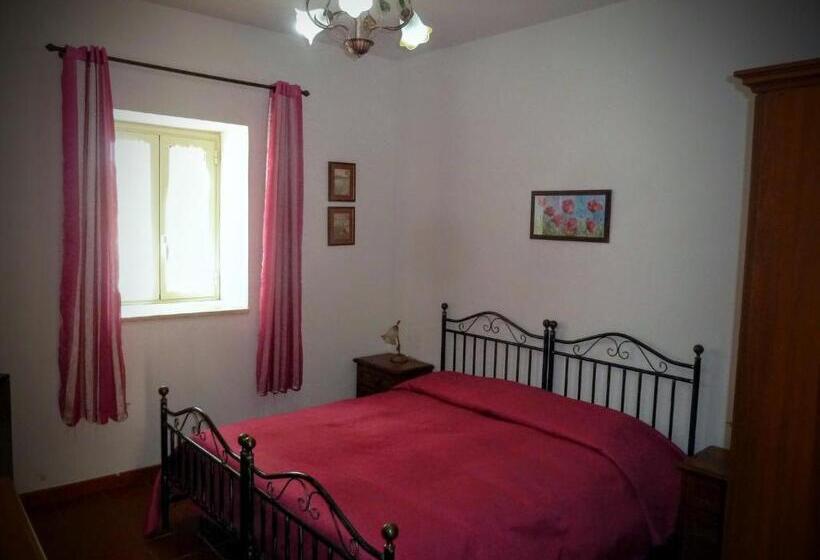 اتاق استاندارد, Agriturismo Timpa Del Sole