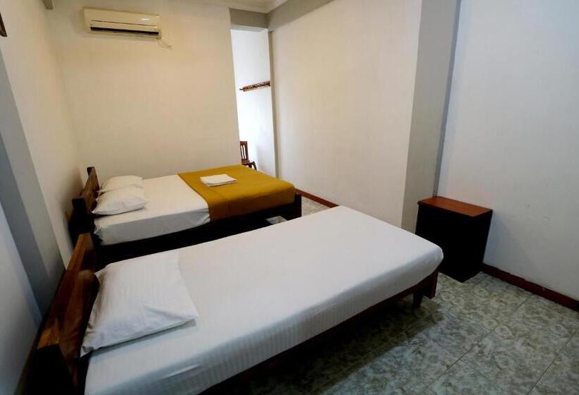 标准三人间, Ctc Receptions