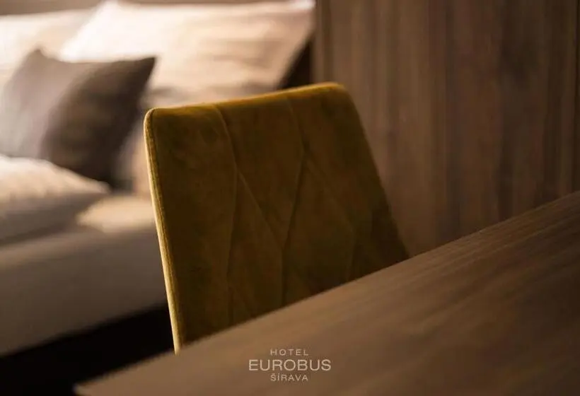 バルコニー付きスタンダードルーム, Eurobus