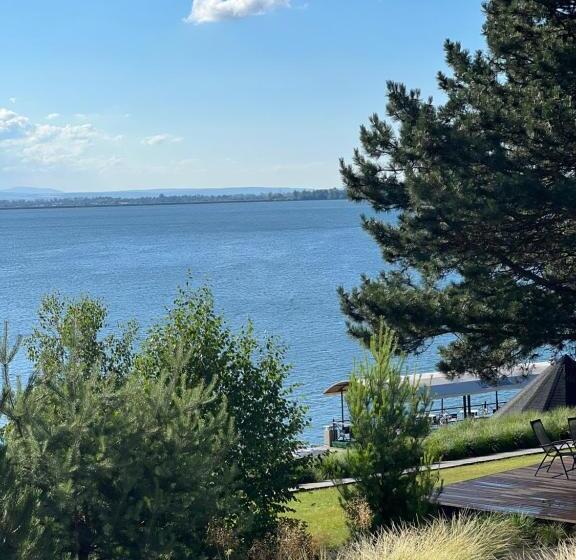 标准间带阳台, Eurobus