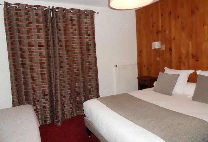 חדר סטנדרט נוף לבריכה, Hôtel Du Verdon