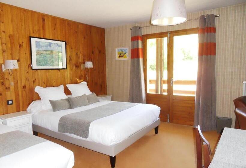 חדר סטנדרט לשלושה, Hôtel Du Verdon