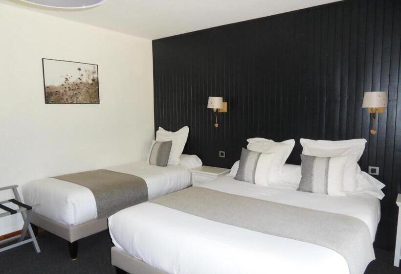 스탠다드 트리플 룸, Hôtel Du Verdon