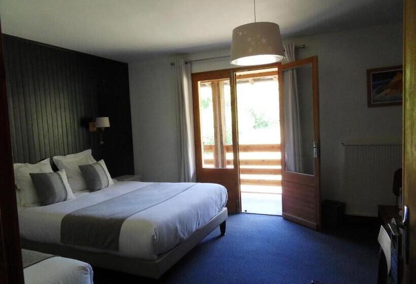 חדר סטנדרט לשלושה, Hôtel Du Verdon