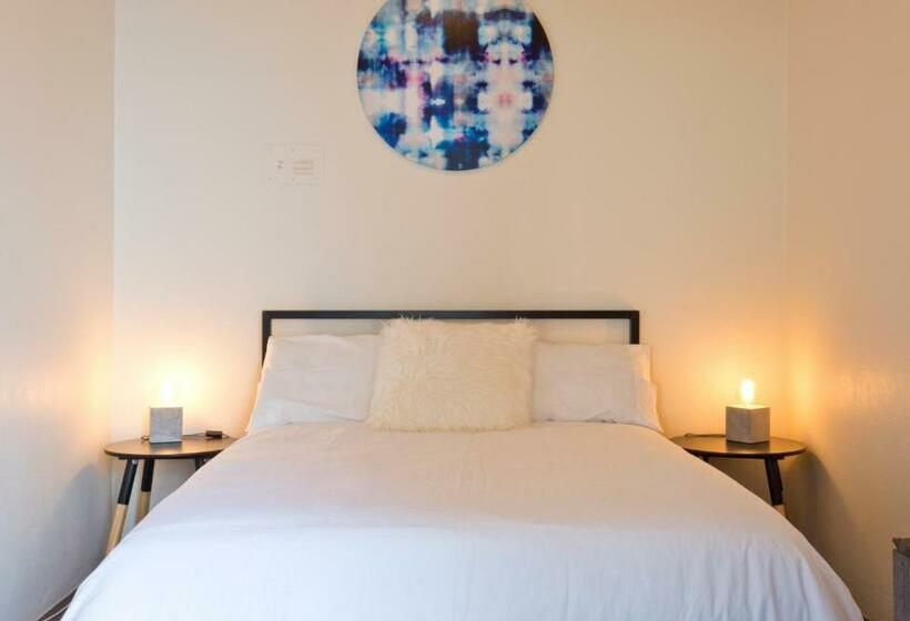 غرفة قياسية, The Old Mount Gambier Gaol