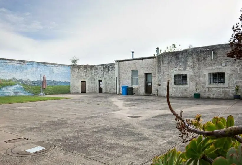 اتاق خانوادگی, The Old Mount Gambier Gaol
