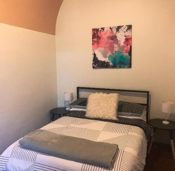 غرفة قياسية, The Old Mount Gambier Gaol