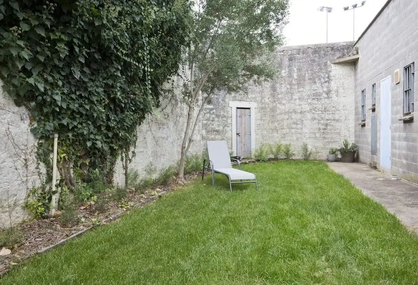 سوئیت خانواده 2 خوابه, The Old Mount Gambier Gaol
