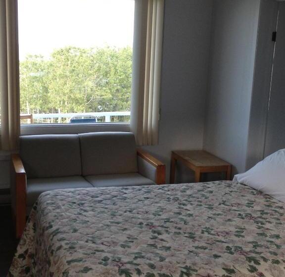 חדר סטנדרט שתי מיטות זוגיות, Hôtel Motel Du Rocher