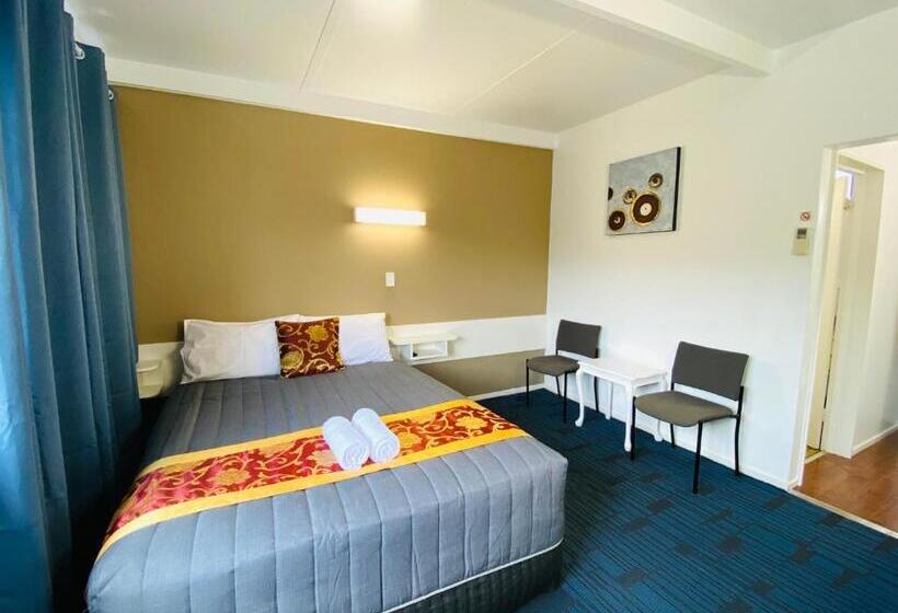 스탠다드 룸, Mid Valley Motel