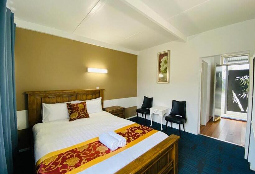 غرفة قياسية, Mid Valley Motel