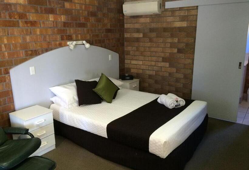 Номер Superior, Miles Outback Motel