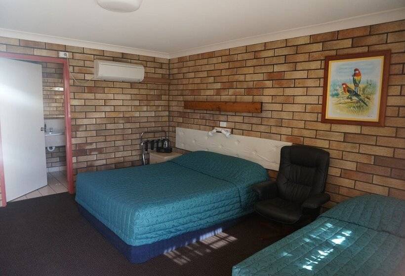 Номер Стандарт, Miles Outback Motel