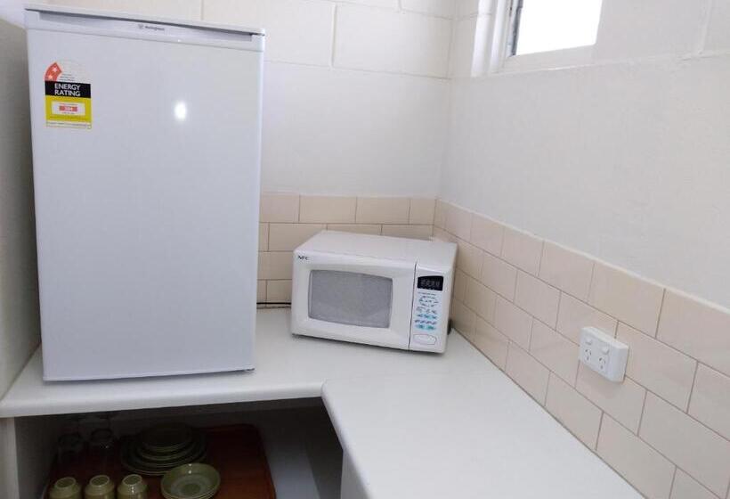 침실 1개 아파트, Millicent Motel