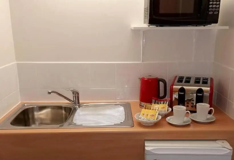 スイート（家族用）, Millicent Motel