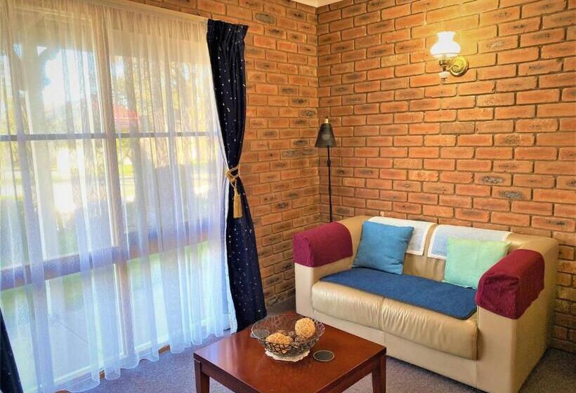 디럭스 룸, Jolly Swagman Motor Inn Euroa