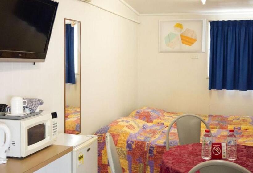 Семейный Номер Базовый, Motel Myall