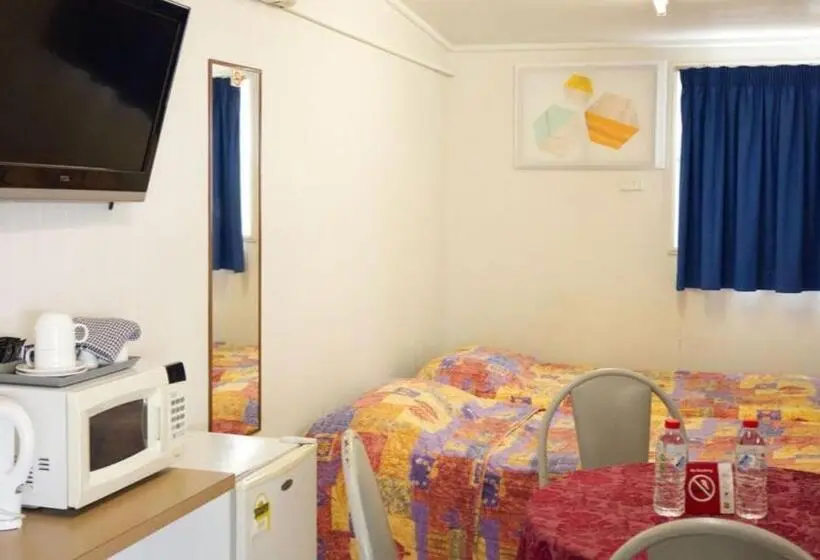 ベーシックファミリールーム, Motel Myall