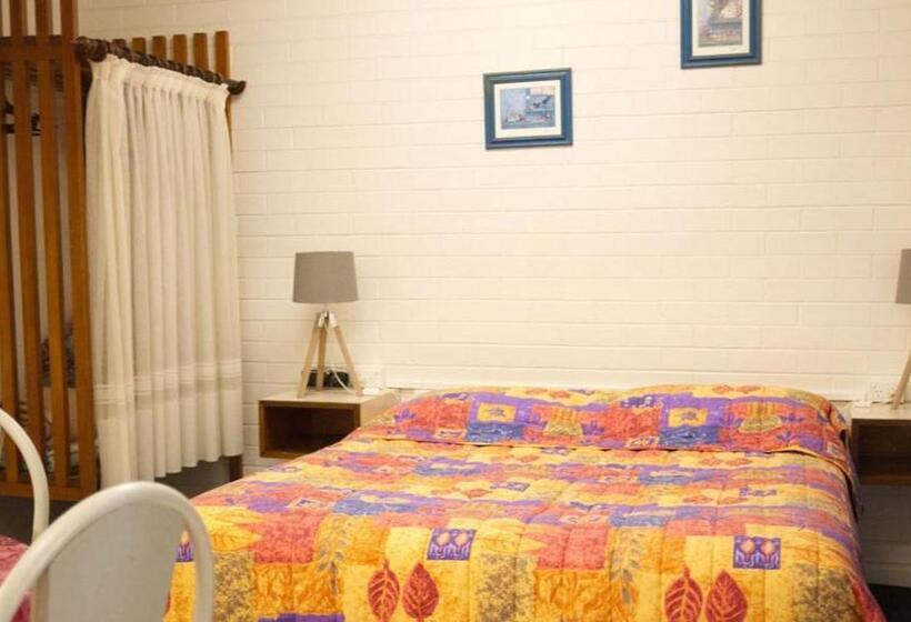 Семейный Номер Базовый, Motel Myall