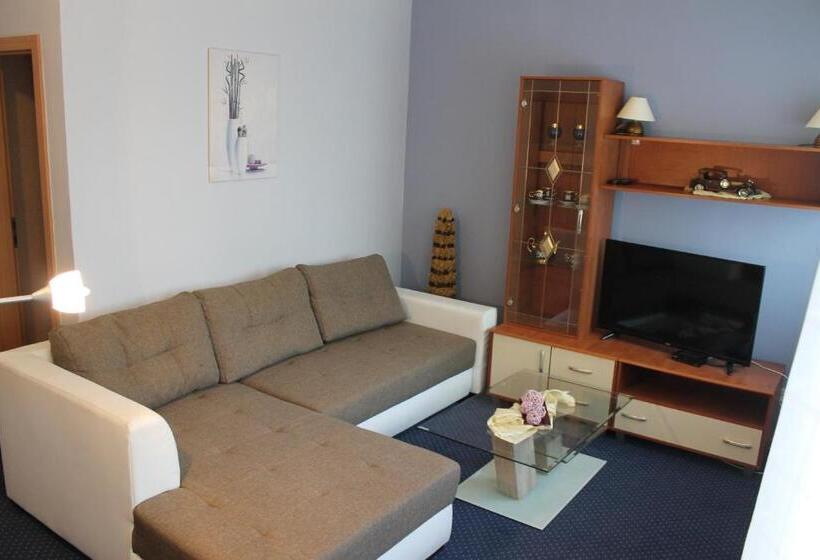 شقة غرفة واحدة, Penzión Hellene