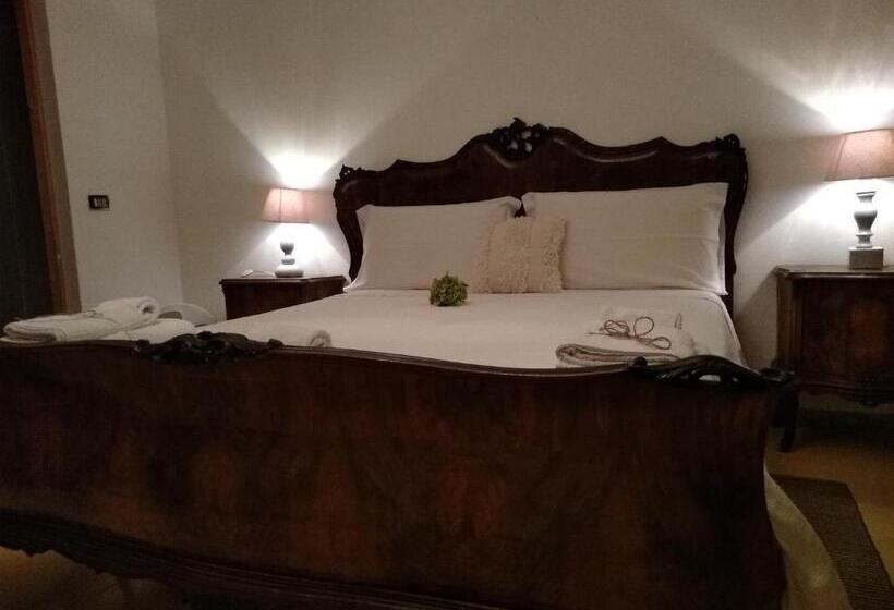 Номер Стандарт, Petalo Rosso B&b
