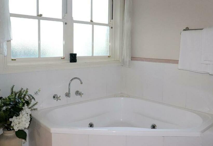 Номер Superior Кровать Куин, Plumes Boutique Bed & Breakfast