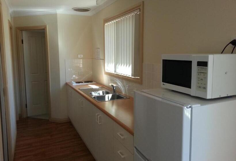 침실 2개 주택, Sonbern Lodge Motel