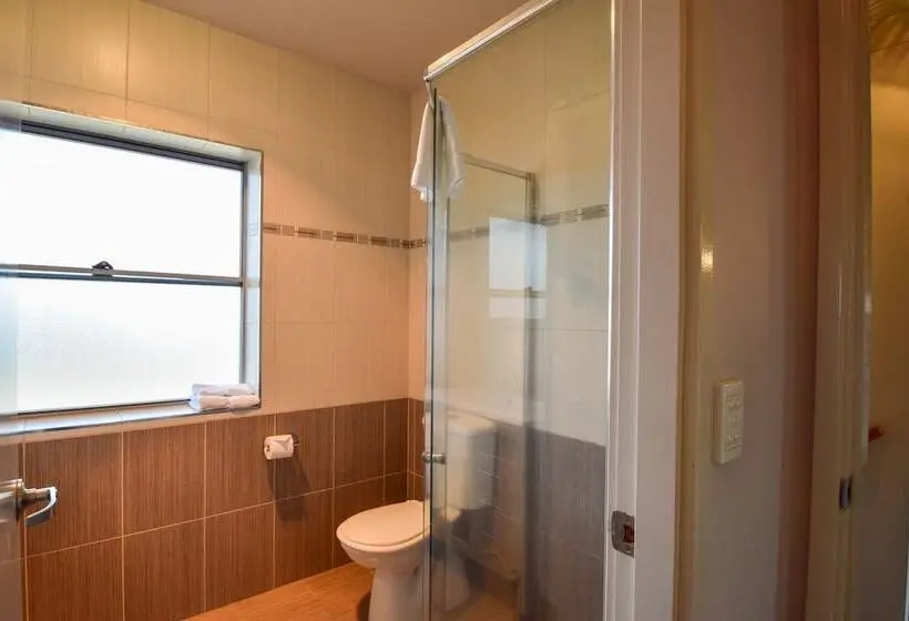 １ベッドルームアパートメント, Station Hotel Motel Kurri