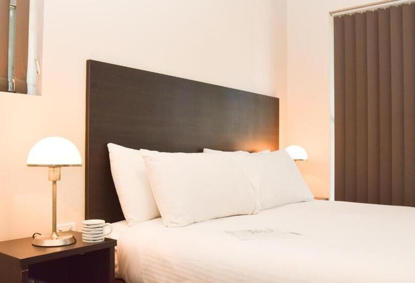 장애인을 위한 스탠다드 룸, Station Hotel Motel Kurri