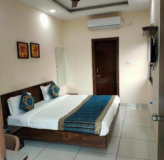 Номер Deluxe Кровать Кинг, Amrit Hotel, Bhopal