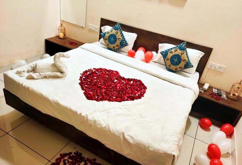 Номер Deluxe Кровать Кинг, Amrit Hotel, Bhopal