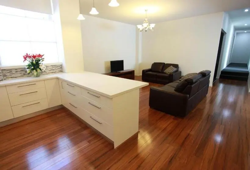 ３ベッドルームアパートメント, Ballarat Premier Apartments