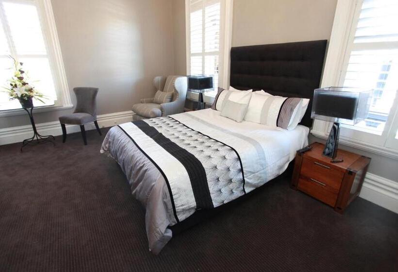 スタンダードスタジオ, Ballarat Premier Apartments