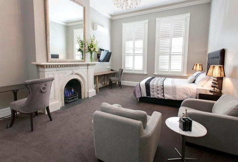 스탠다드 스튜디오, Ballarat Premier Apartments