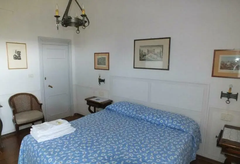 Standard-huone, Locanda Laudomia