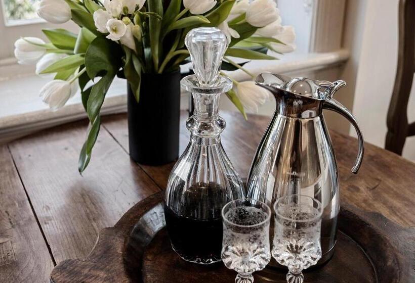 带1个卧室带观景的公寓, The Rivulet